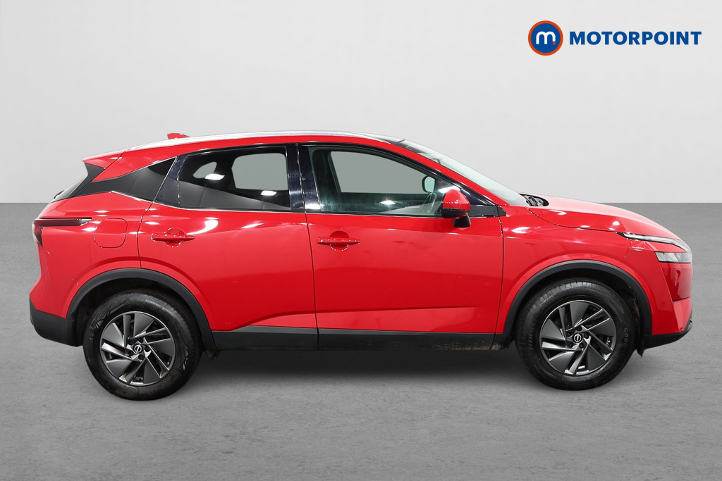 Nissan Qashqai Acenta Premium Automatic Petrol SUV - Stock Number (1612032) - Drivers side