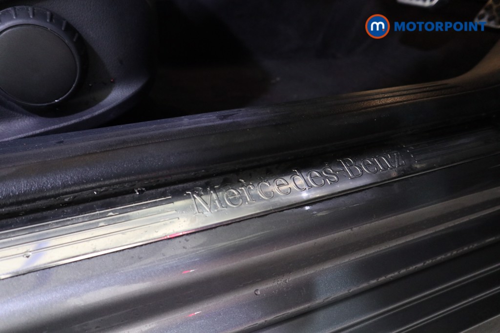 Mercedes-Benz A Class Amg Line Executive Edition Automatic Petrol Plug-In Hybrid Saloon - Stock Number (1612150) - 17th supplementary image