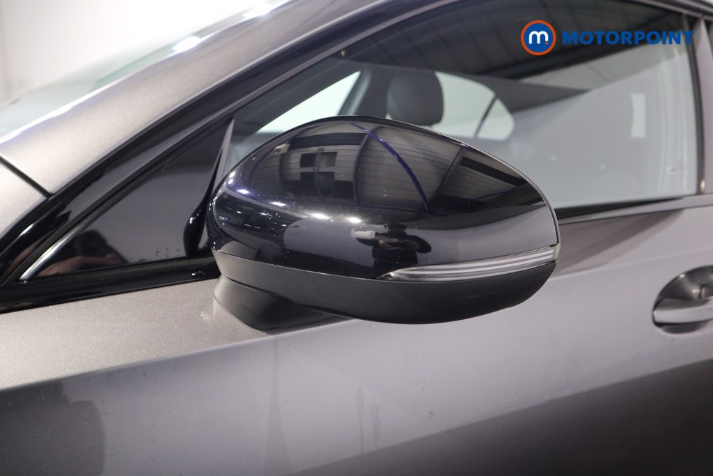 Mercedes-Benz A Class Amg Line Executive Edition Automatic Petrol Plug-In Hybrid Saloon - Stock Number (1612150) - 33rd supplementary image