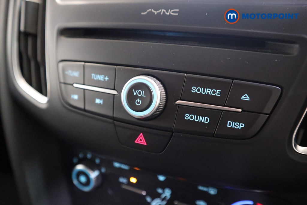 Ford Focus Zetec Edition Manual Petrol Hatchback - Stock Number (1612386) - 7th supplementary image