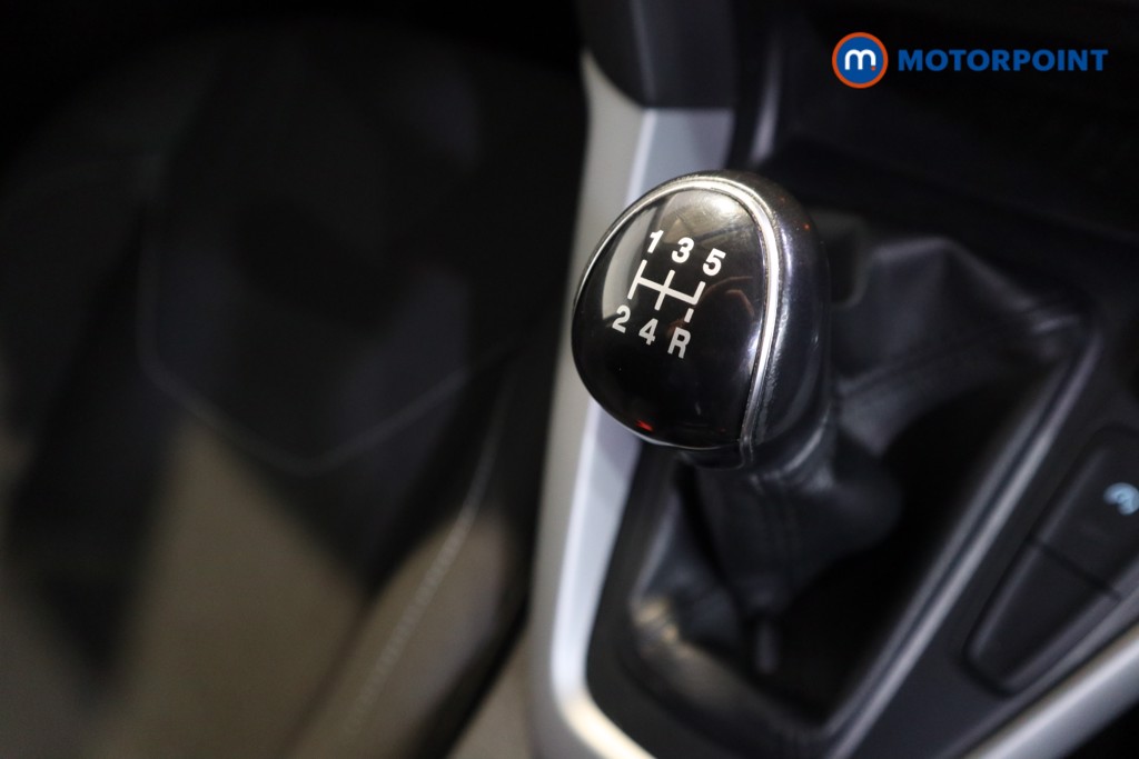 Ford Focus Zetec Edition Manual Petrol Hatchback - Stock Number (1612386) - 10th supplementary image