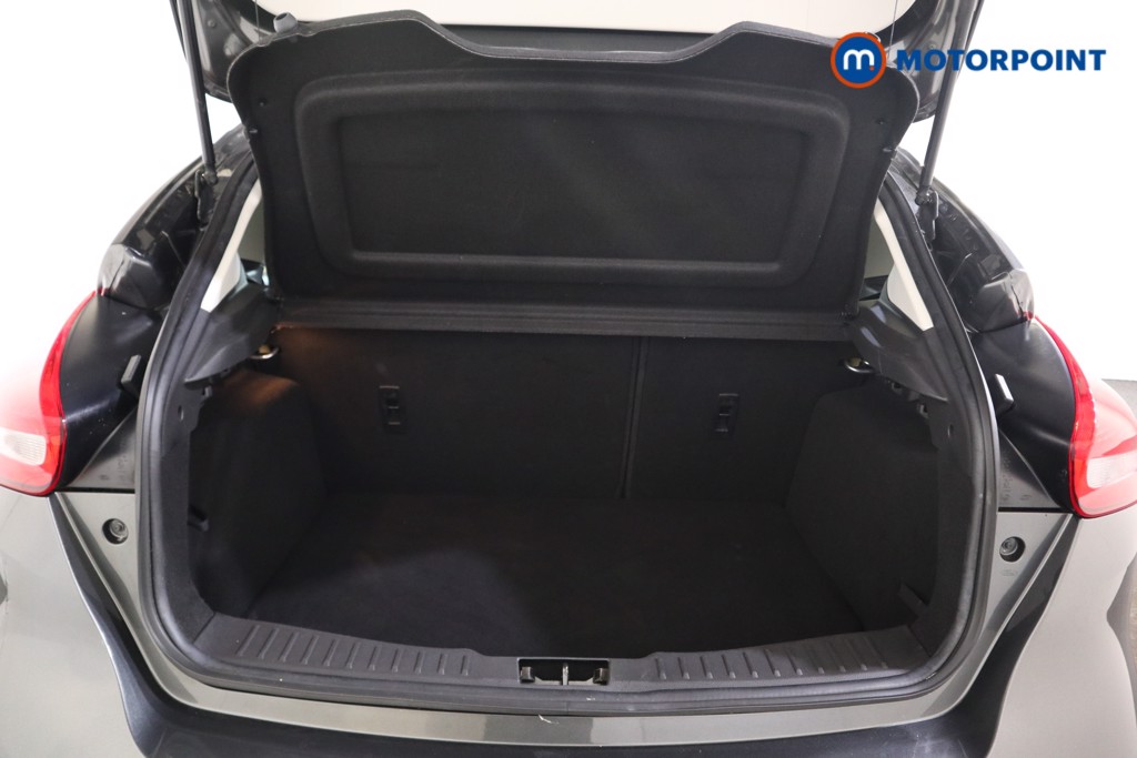 Ford Focus Zetec Edition Manual Petrol Hatchback - Stock Number (1612386) - 18th supplementary image