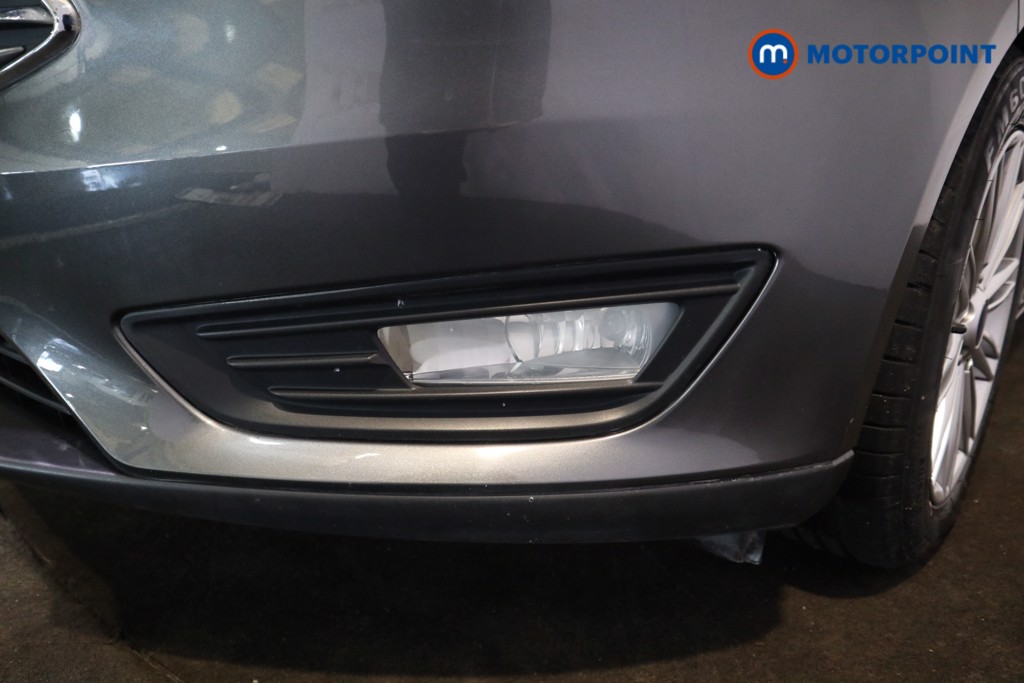 Ford Focus Zetec Edition Manual Petrol Hatchback - Stock Number (1612386) - 30th supplementary image