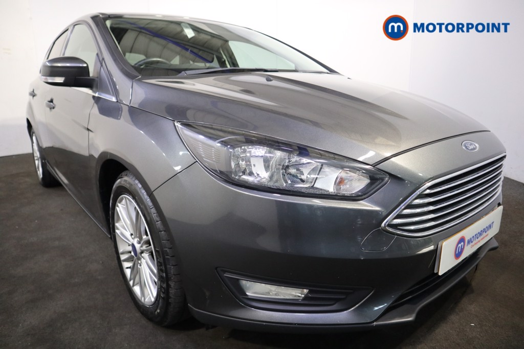 Ford Focus Zetec Edition Manual Petrol Hatchback - Stock Number (1612386) - 33rd supplementary image