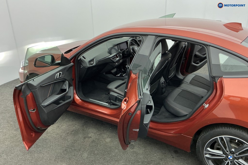 BMW 2 Series Sport Manual Petrol Saloon - Stock Number (1612823) - 5th supplementary image