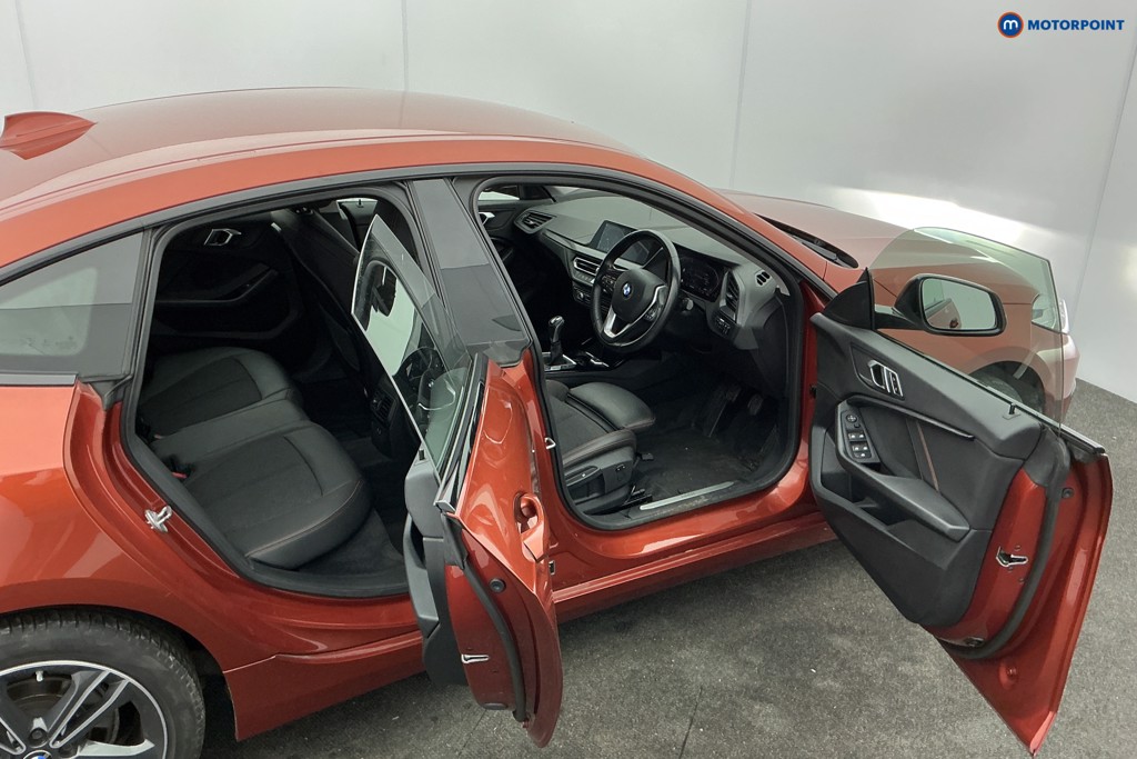 BMW 2 Series Sport Manual Petrol Saloon - Stock Number (1612823) - 6th supplementary image