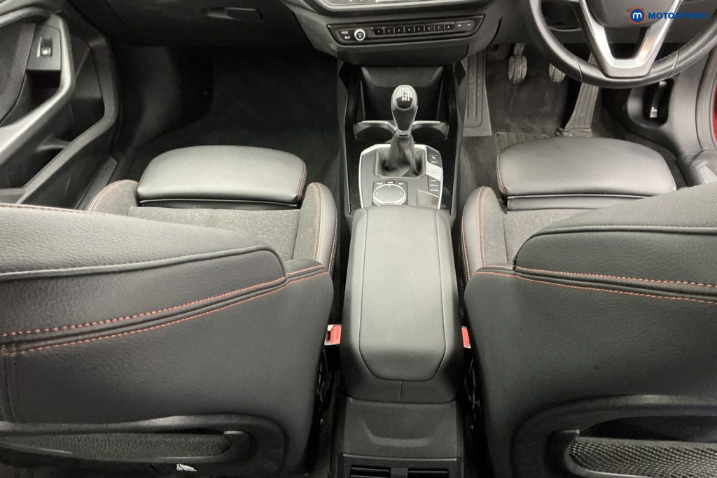 BMW 2 Series Sport Manual Petrol Saloon - Stock Number (1612823) - 14th supplementary image