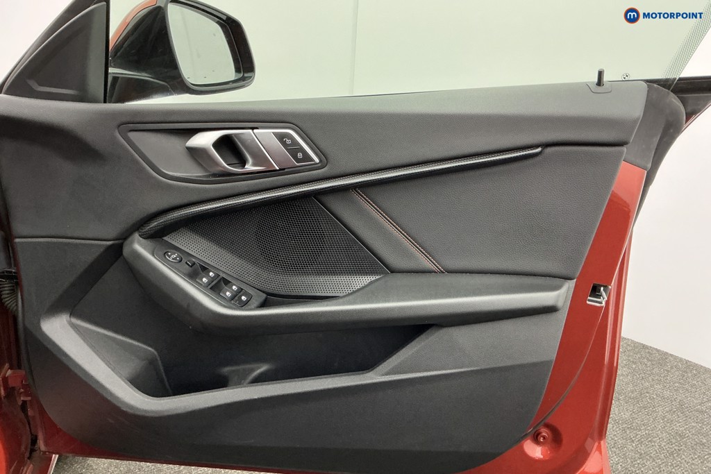 BMW 2 Series Sport Manual Petrol Saloon - Stock Number (1612823) - 24th supplementary image