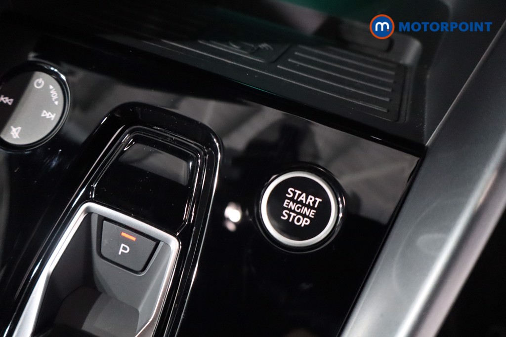 Audi A3 S Line Automatic Petrol Hatchback - Stock Number (1612867) - 19th supplementary image