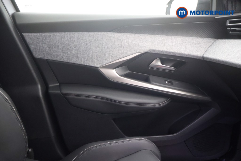 Peugeot 5008 Allure Automatic Petrol SUV - Stock Number (1612885) - 22nd supplementary image