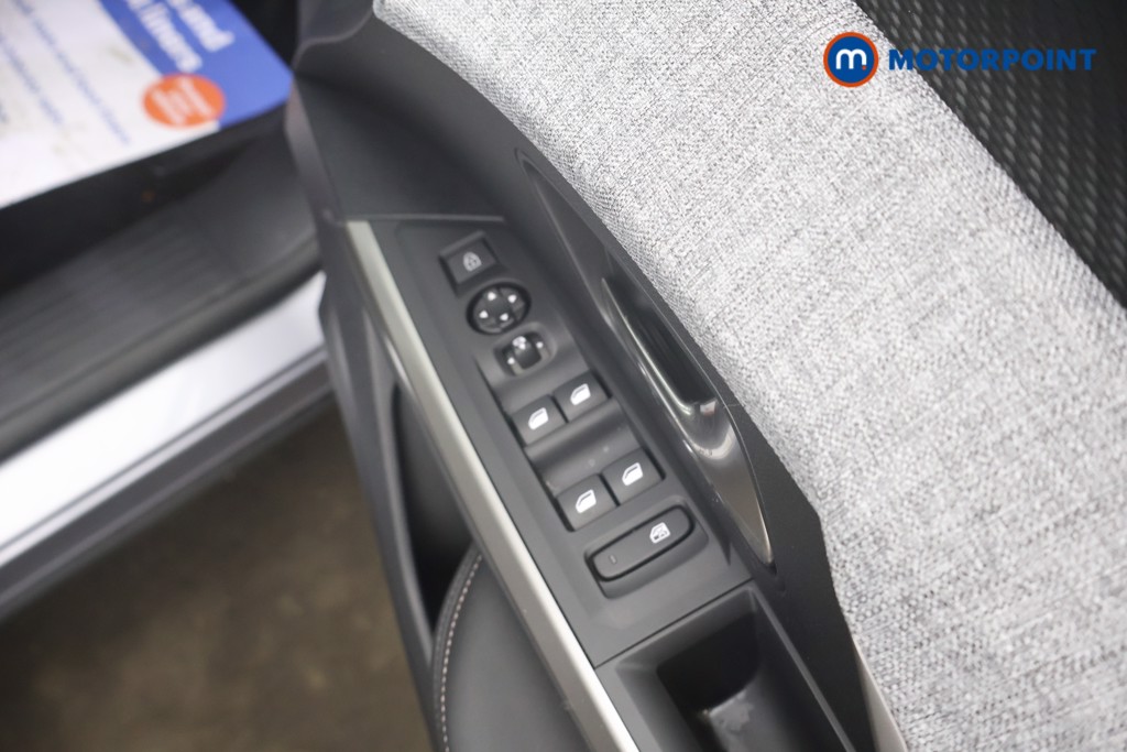 Peugeot 5008 Allure Automatic Petrol SUV - Stock Number (1612885) - 25th supplementary image