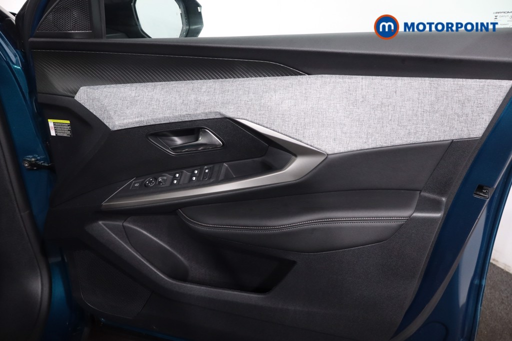 Peugeot 5008 Allure Automatic Petrol SUV - Stock Number (1612896) - 23rd supplementary image