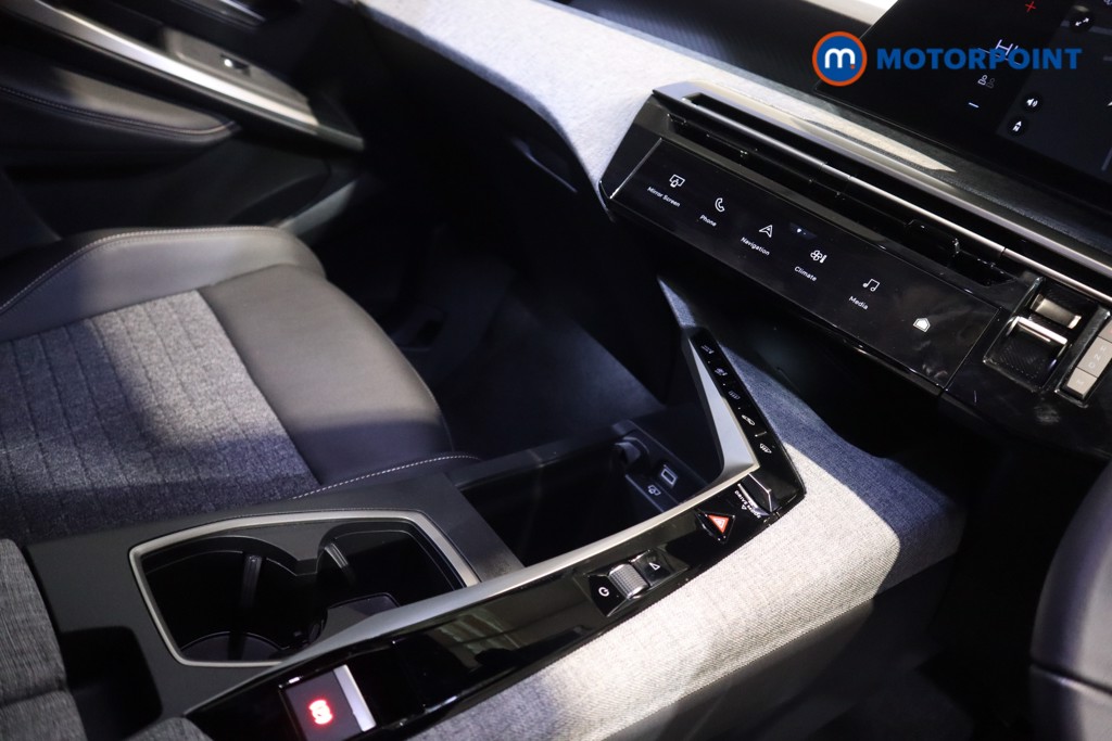 Peugeot 5008 Allure Automatic Petrol SUV - Stock Number (1612910) - 8th supplementary image