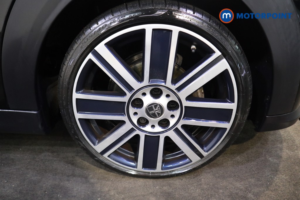 Mini Hatchback Cooper Exclusive Automatic Petrol Hatchback - Stock Number (1612961) - 22nd supplementary image