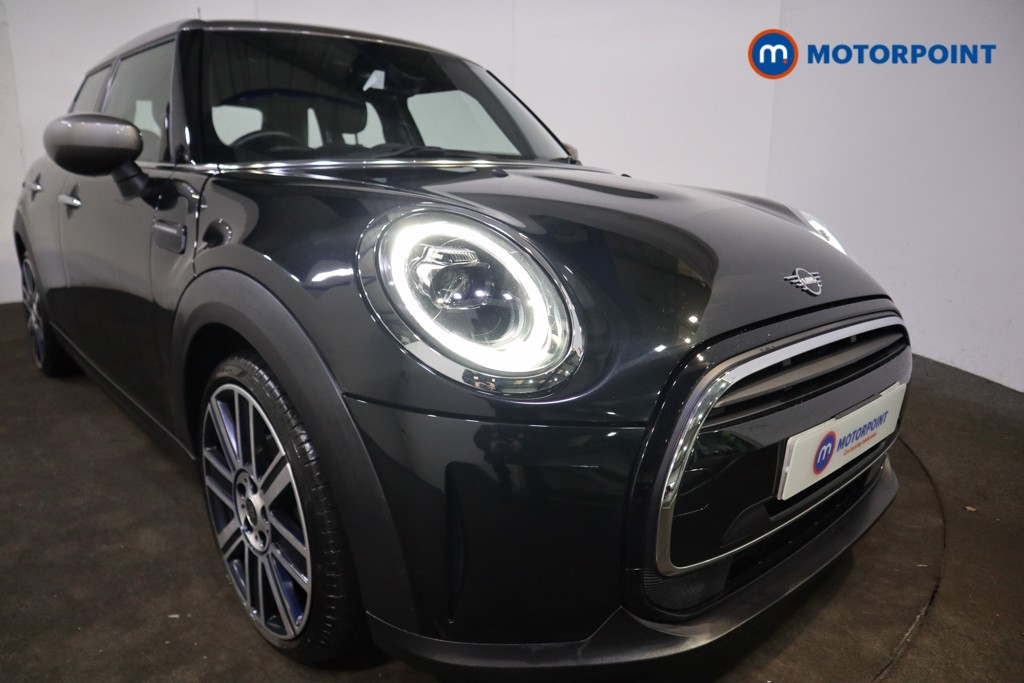 Mini Hatchback Cooper Exclusive Automatic Petrol Hatchback - Stock Number (1612961) - 35th supplementary image