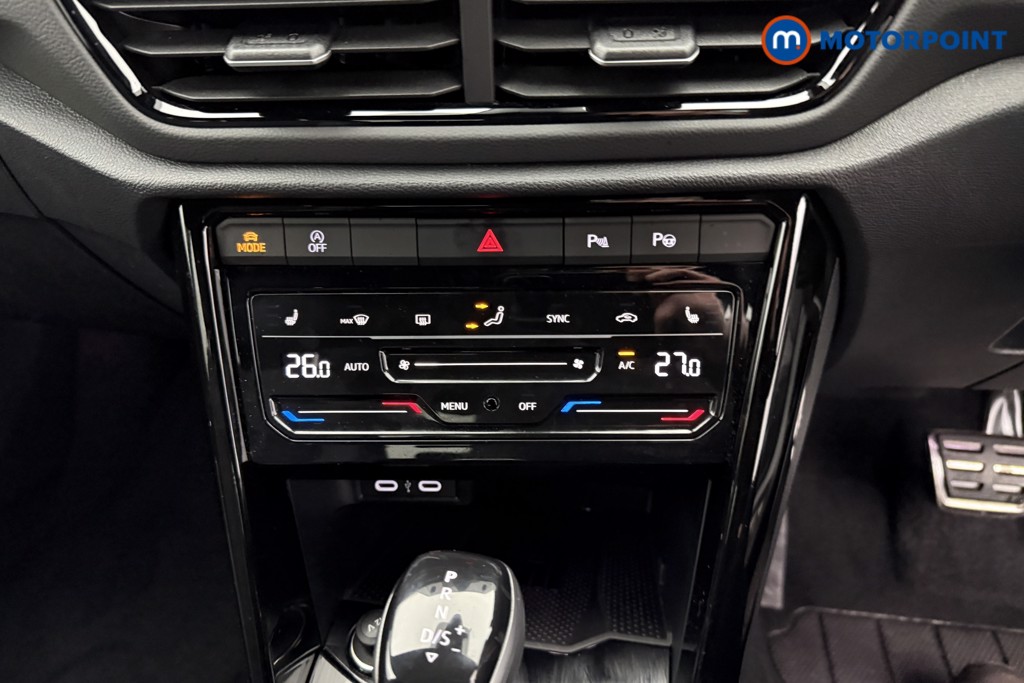 Volkswagen T-Roc Black Edition Automatic Petrol SUV - Stock Number (1613080) - 11th supplementary image