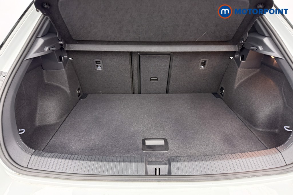Volkswagen T-Roc Black Edition Automatic Petrol SUV - Stock Number (1613080) - 21st supplementary image