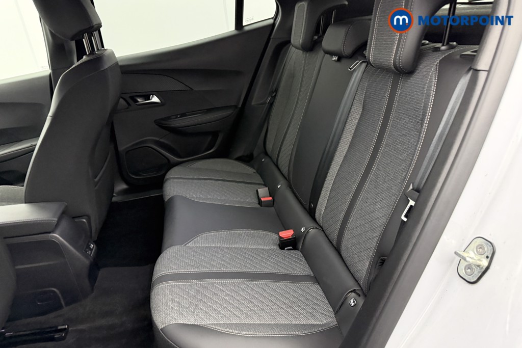 Peugeot 2008 Allure Automatic Petrol SUV - Stock Number (1613092) - 20th supplementary image