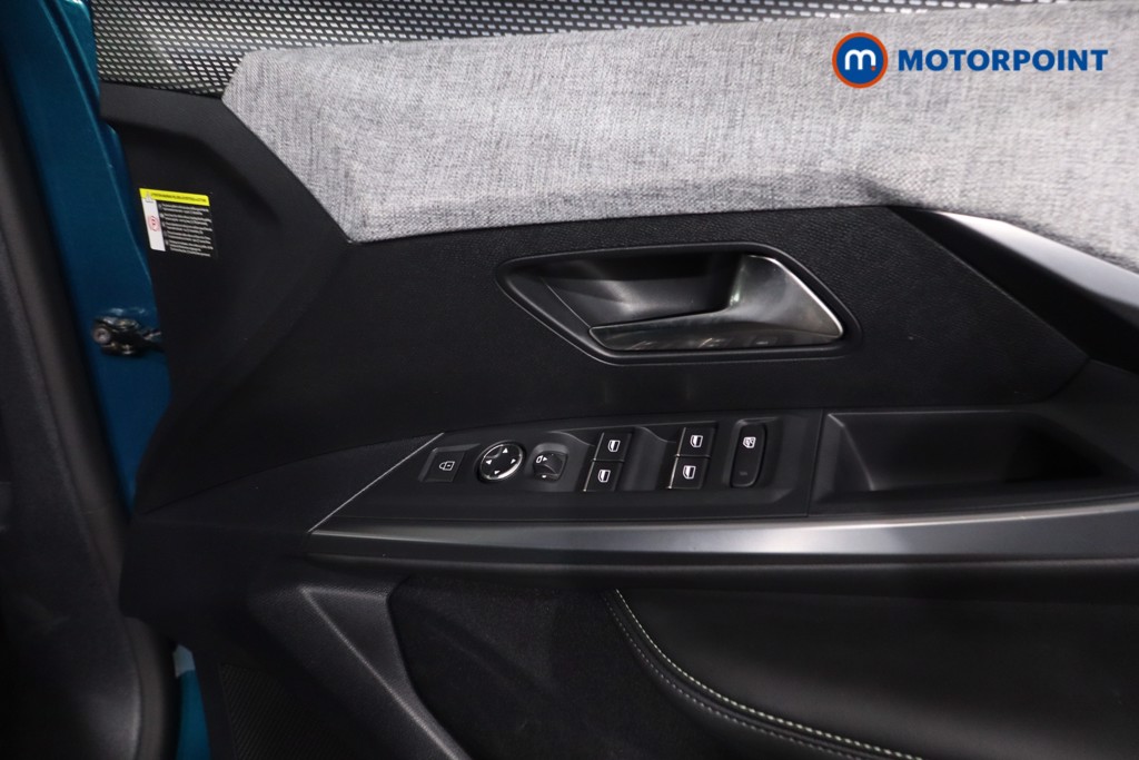 Peugeot 3008 GT Automatic Petrol SUV - Stock Number (1613121) - 25th supplementary image