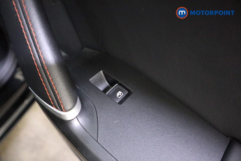 Seat Leon Fr Sport Manual Petrol Hatchback - Stock Number (1613162) - 19th supplementary image