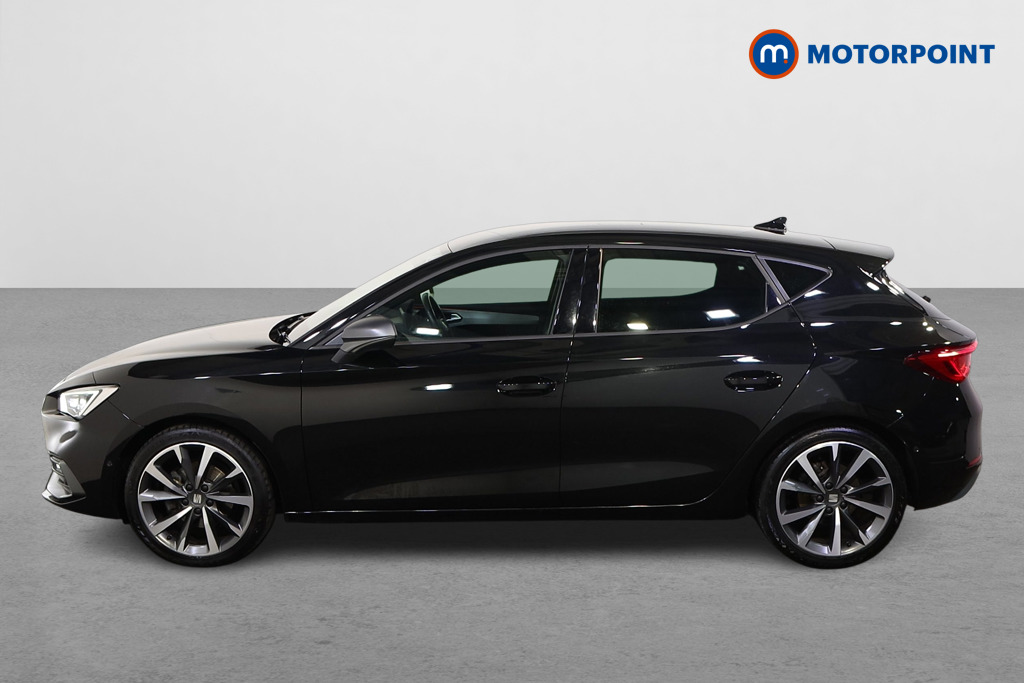 Seat Leon Fr Sport Manual Petrol Hatchback - Stock Number (1613162) - Passenger side