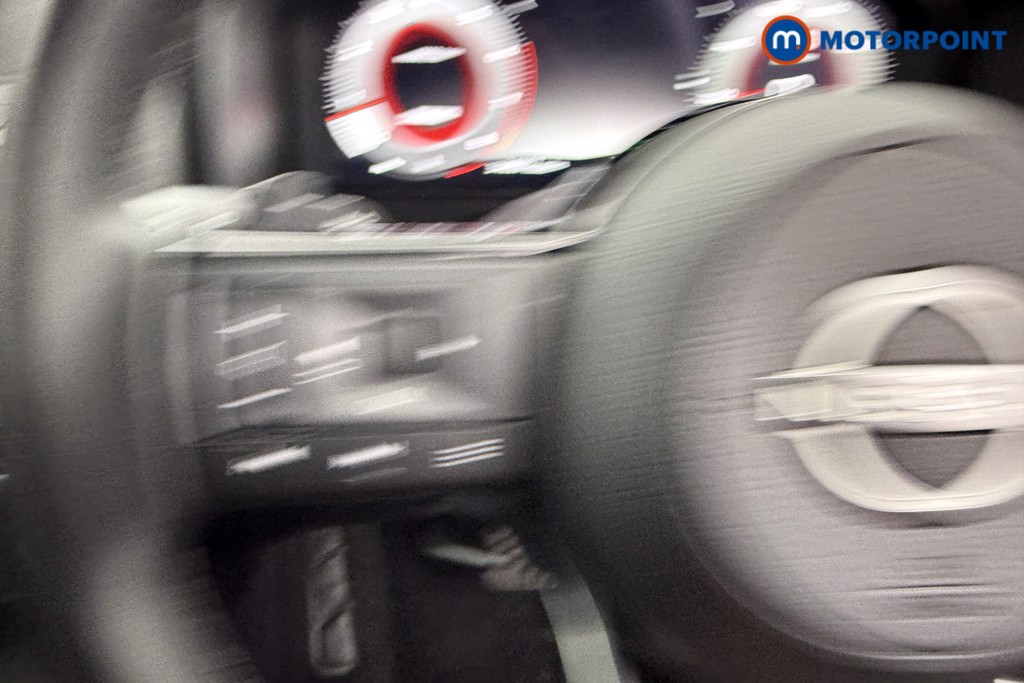 Nissan Qashqai N-Connecta Automatic Petrol SUV - Stock Number (1613211) - 12th supplementary image