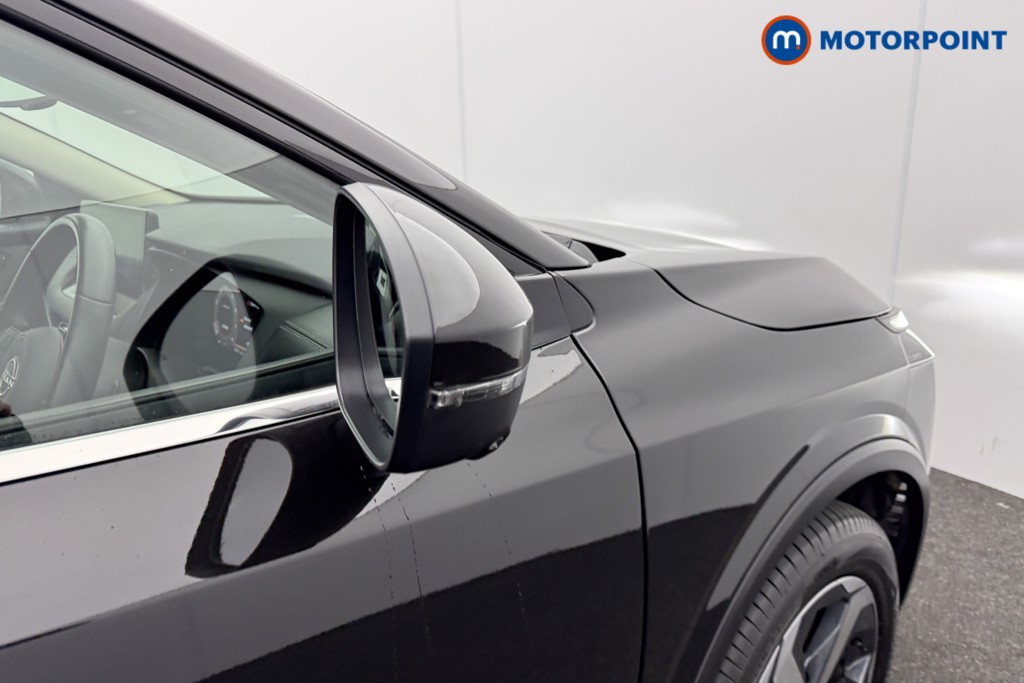 Nissan Qashqai N-Connecta Automatic Petrol SUV - Stock Number (1613211) - 17th supplementary image