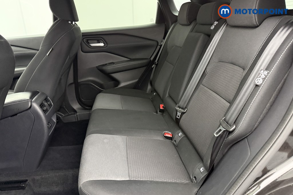 Nissan Qashqai N-Connecta Automatic Petrol SUV - Stock Number (1613211) - 23rd supplementary image