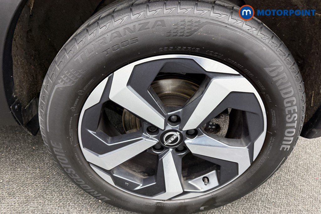 Nissan Qashqai N-Connecta Automatic Petrol SUV - Stock Number (1613211) - 30th supplementary image