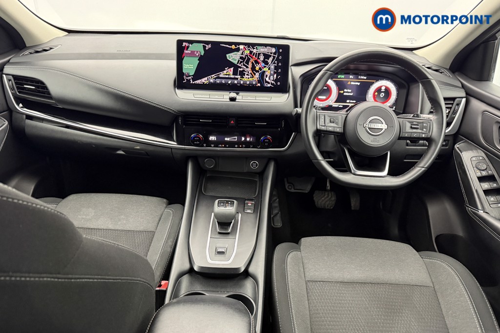 Nissan Qashqai N-Connecta Automatic Petrol SUV - Stock Number (1613211) - 1st supplementary image