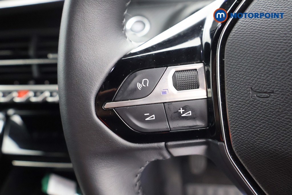 Peugeot 2008 Allure Manual Petrol SUV - Stock Number (1613280) - 7th supplementary image