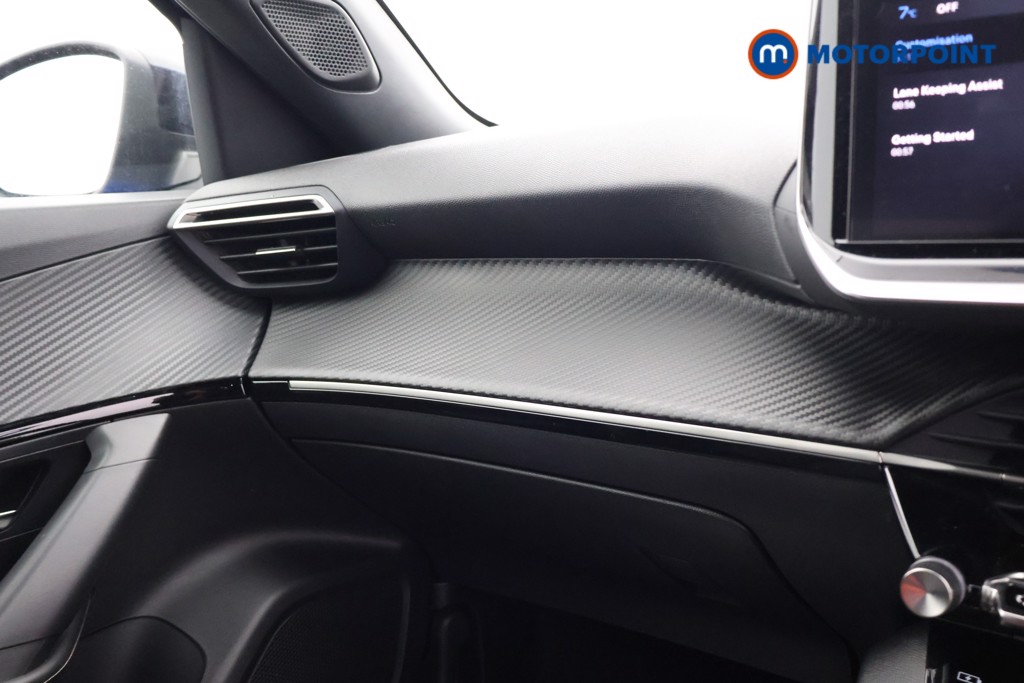 Peugeot 2008 Allure Manual Petrol SUV - Stock Number (1613280) - 18th supplementary image
