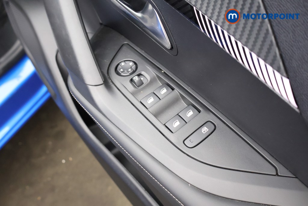 Peugeot 2008 Allure Manual Petrol SUV - Stock Number (1613280) - 22nd supplementary image