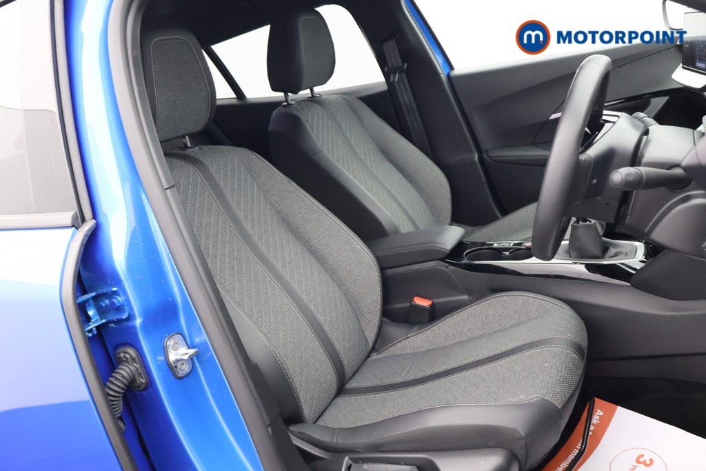 Peugeot 2008 Allure Manual Petrol SUV - Stock Number (1613280) - 23rd supplementary image