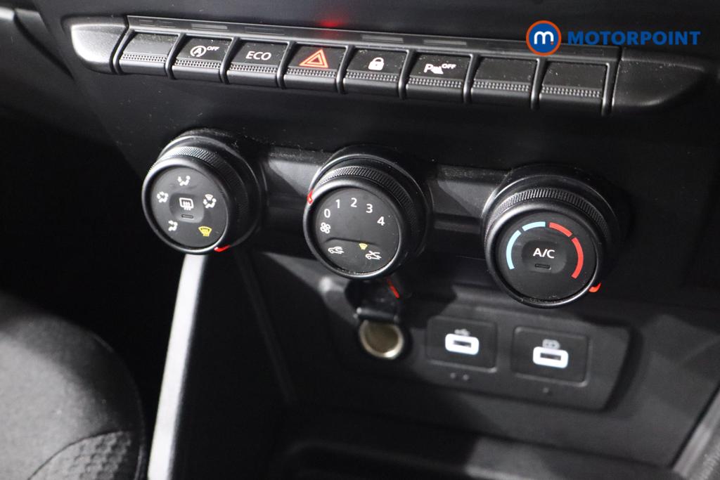 Dacia Duster Comfort Manual Petrol SUV - Stock Number (1613446) - 4th supplementary image