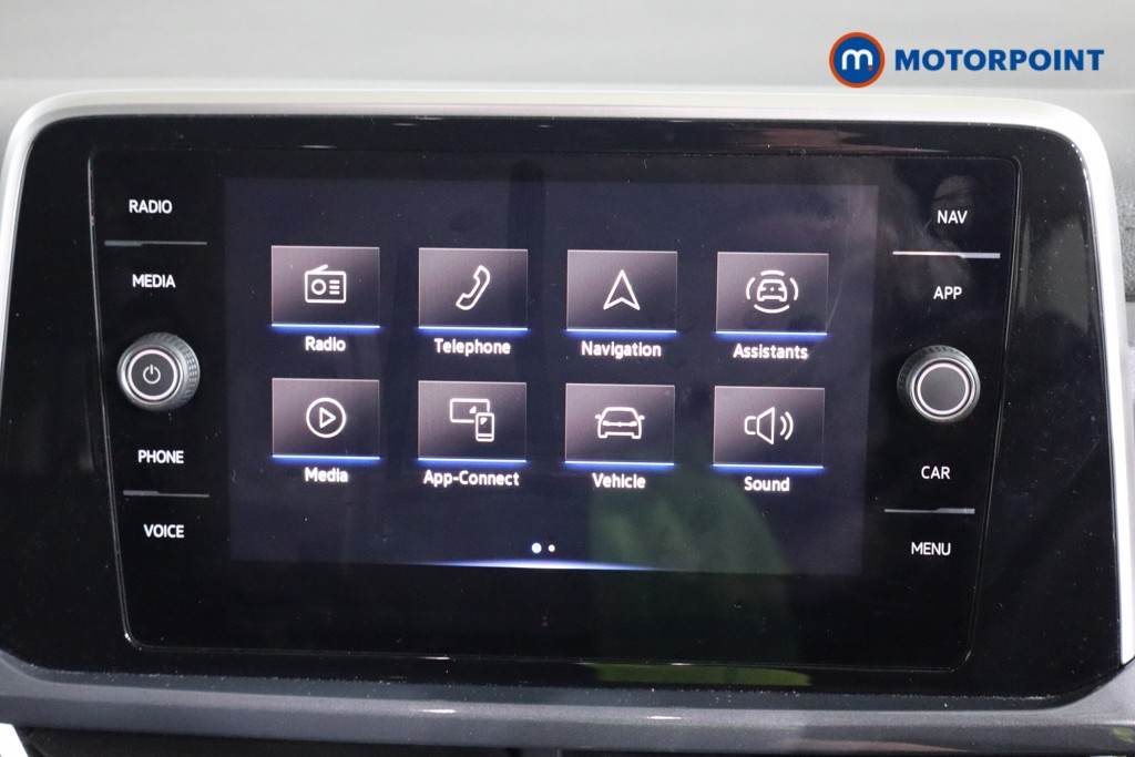 Volkswagen T-Roc Style Manual Petrol SUV - Stock Number (1613480) - 4th supplementary image