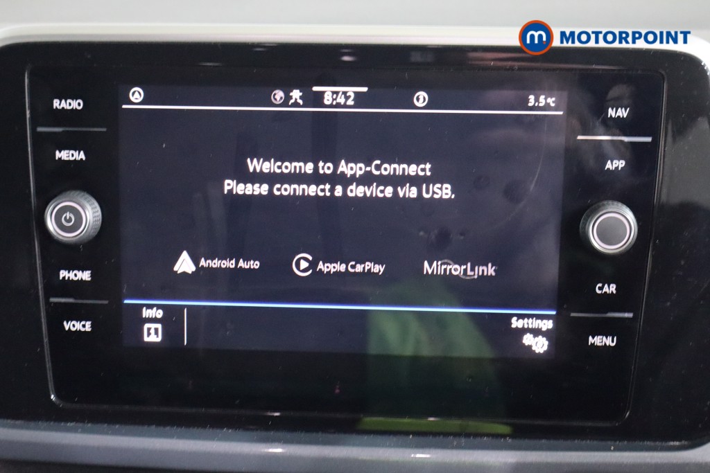 Volkswagen T-Roc Style Manual Petrol SUV - Stock Number (1613480) - 9th supplementary image