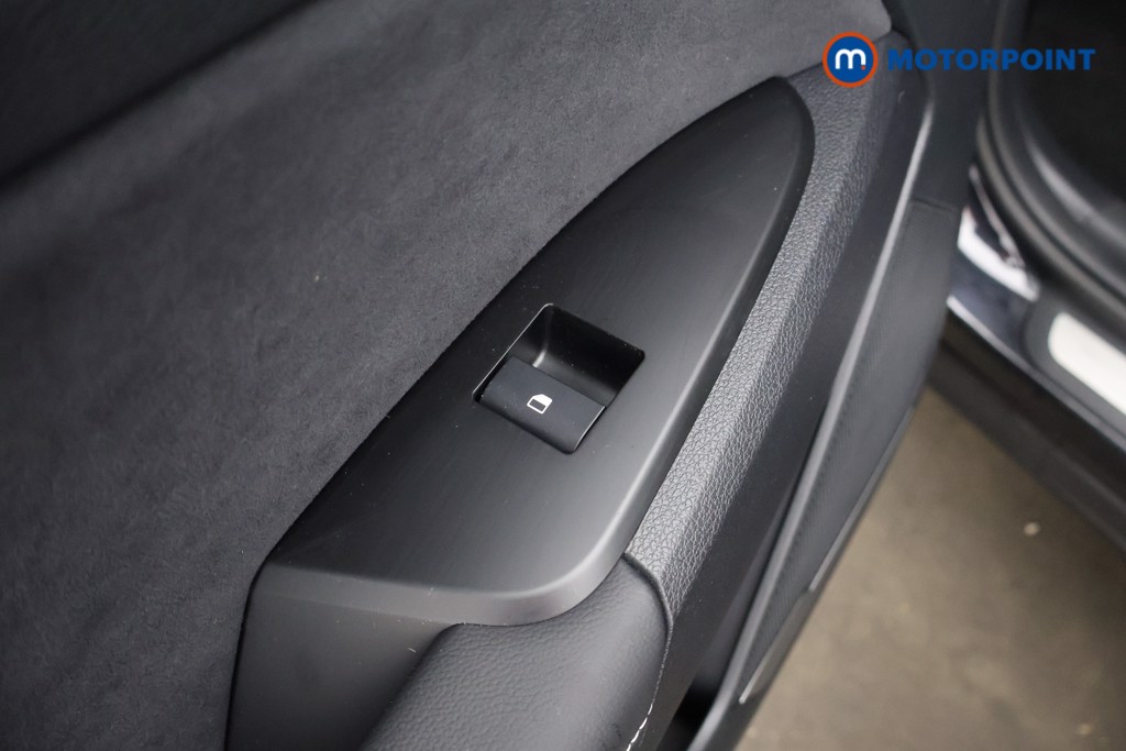 KIA Sportage Gt-Line Automatic Petrol-Electric Hybrid SUV - Stock Number (1613498) - 37th supplementary image