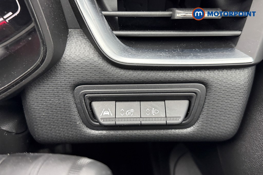 Renault Clio Evolution Manual Petrol Hatchback - Stock Number (1613531) - 17th supplementary image