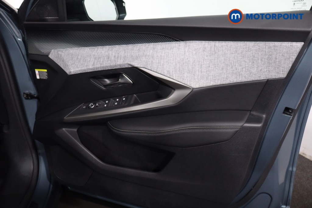 Peugeot 5008 GT Automatic Petrol SUV - Stock Number (1613653) - 27th supplementary image