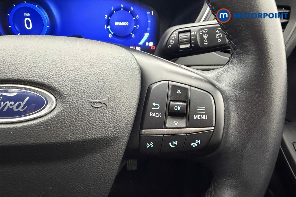 Ford Kuga Titanium Edition Manual Petrol SUV - Stock Number (1613818) - 4th supplementary image