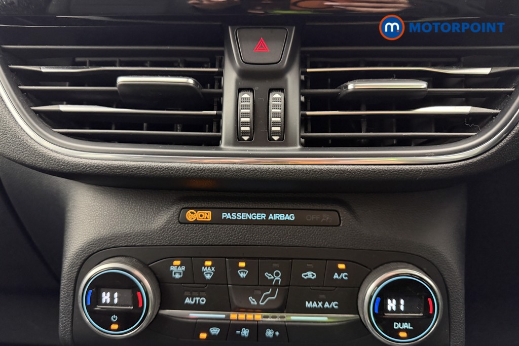 Ford Kuga Titanium Edition Manual Petrol SUV - Stock Number (1613818) - 11th supplementary image