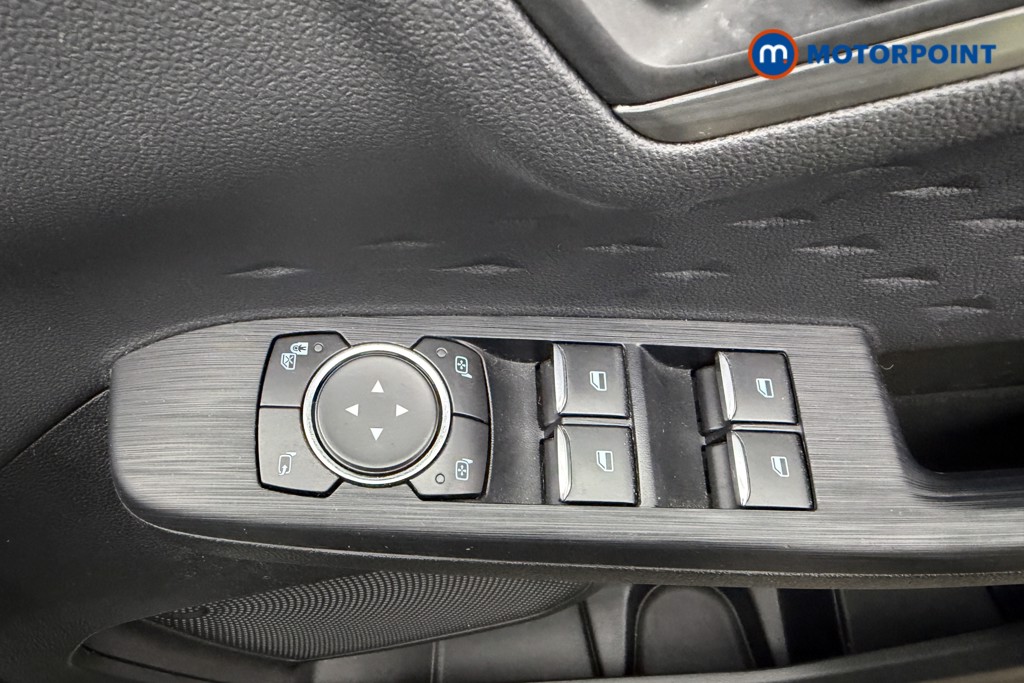 Ford Kuga Titanium Edition Manual Petrol SUV - Stock Number (1613818) - 20th supplementary image