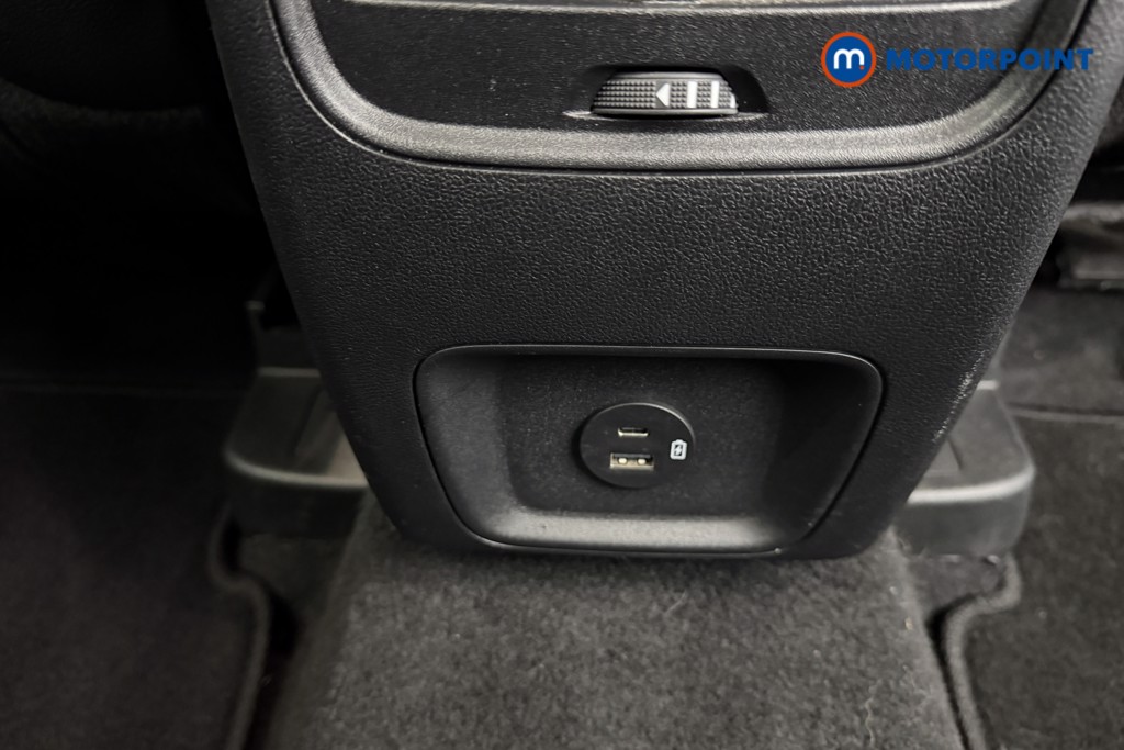 Ford Kuga Titanium Edition Manual Petrol SUV - Stock Number (1613818) - 26th supplementary image