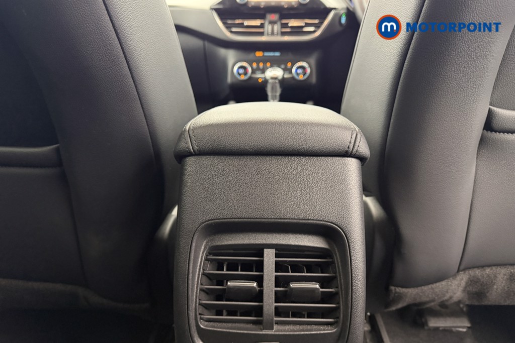 Ford Kuga Titanium Edition Manual Petrol SUV - Stock Number (1613818) - 27th supplementary image