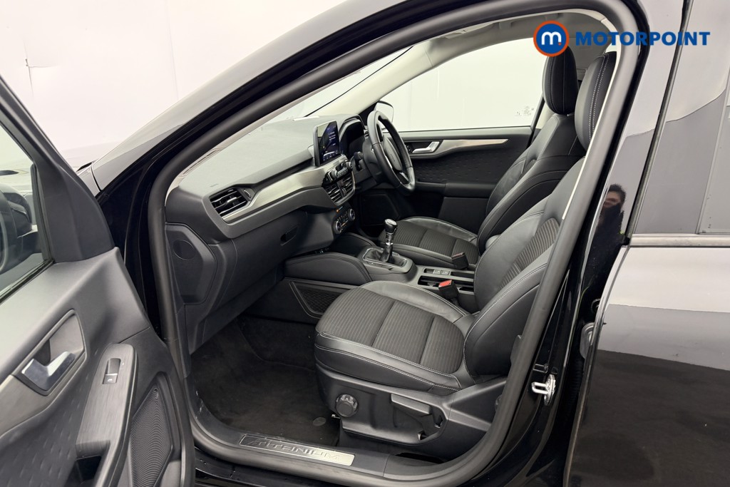 Ford Kuga Titanium Edition Manual Petrol SUV - Stock Number (1613818) - 38th supplementary image