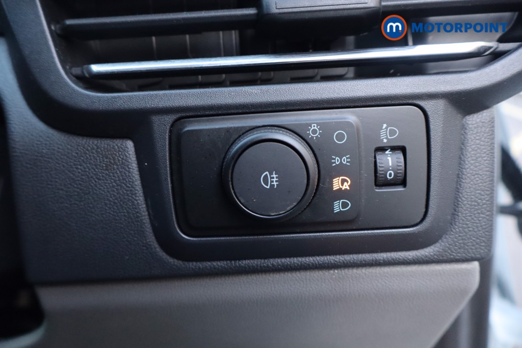 Ford Transit Custom Limited Manual Diesel Panel Van - Stock Number (1613978) - 15th supplementary image