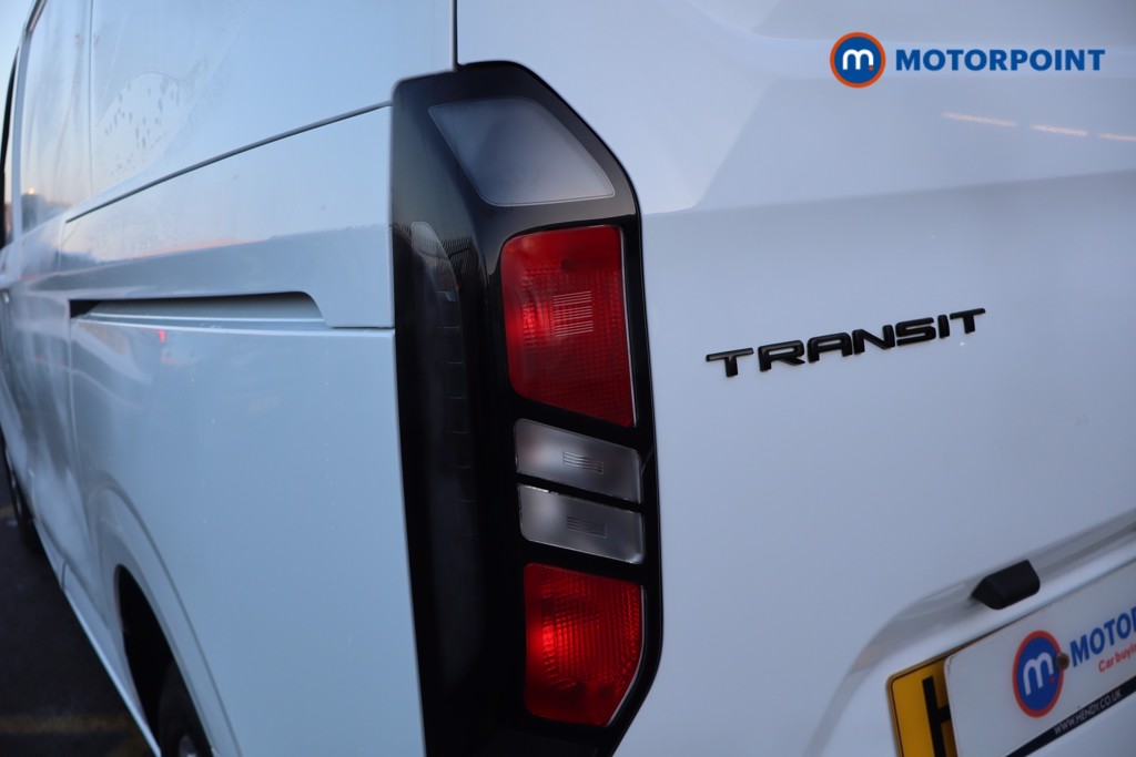 Ford Transit Custom Limited Manual Diesel Panel Van - Stock Number (1613978) - 31st supplementary image