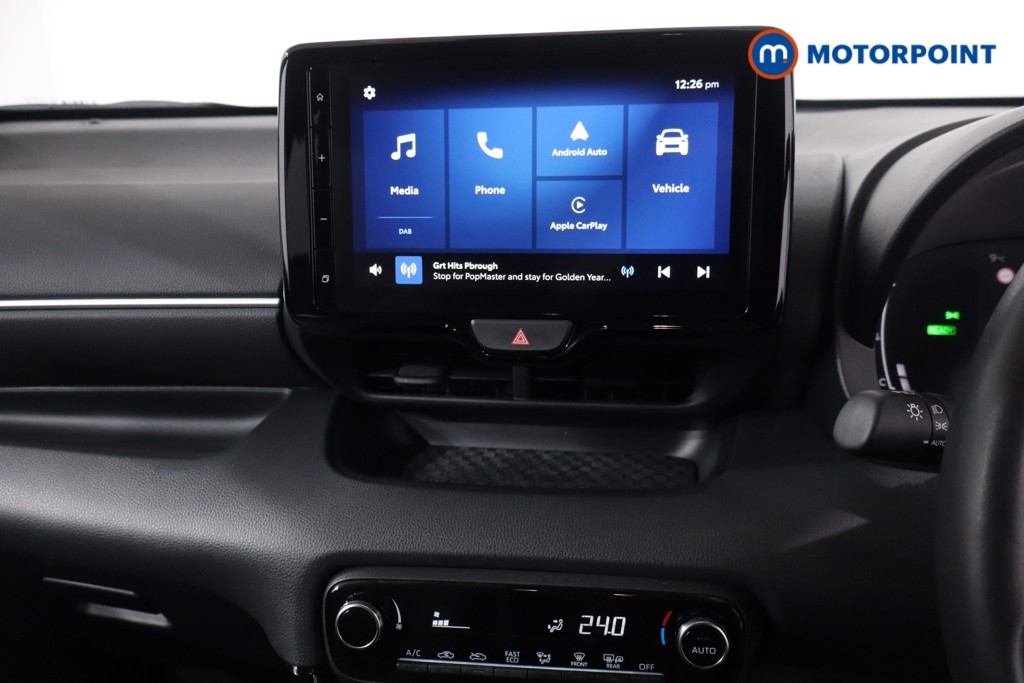 Toyota Yaris Design Automatic Petrol-Electric Hybrid Hatchback - Stock Number (1614169) - 17th supplementary image