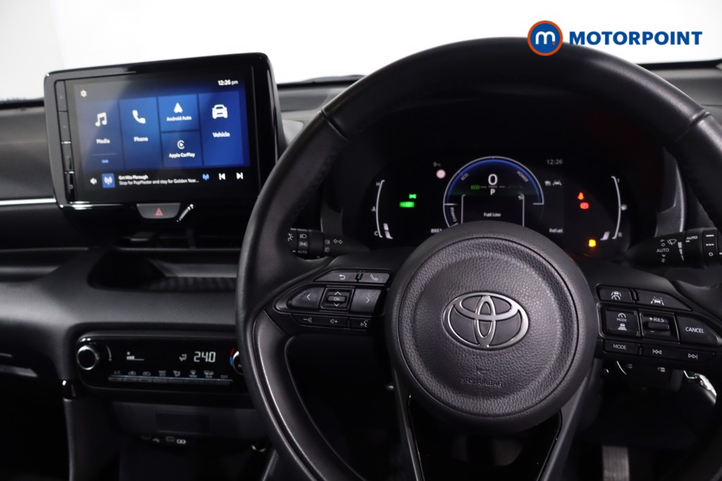 Toyota Yaris Design Automatic Petrol-Electric Hybrid Hatchback - Stock Number (1614169) - 19th supplementary image